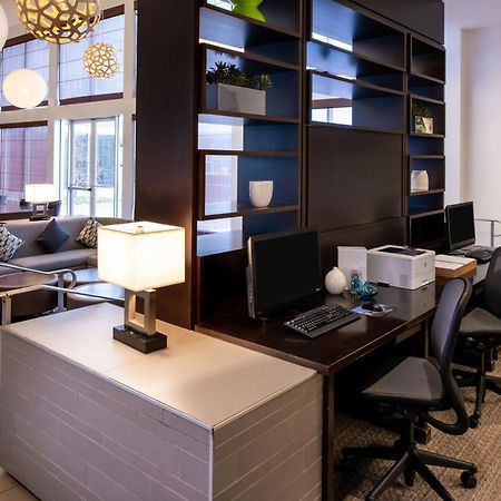 Element Lexington Hotel Bagian luar foto